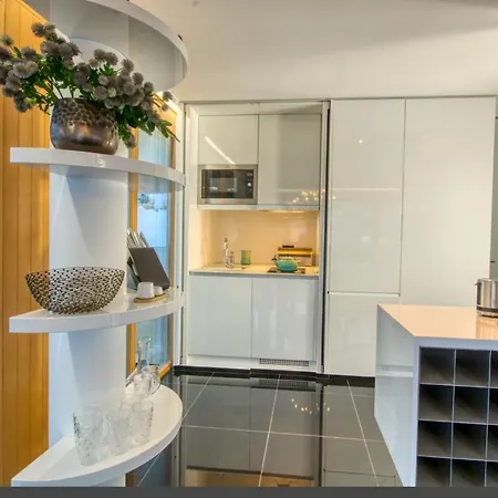 Apartment Design-suite Pasithea - By Alpen Zell am See